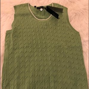 💰3/$21 any bundle of 3+ exp 6/23/23 )Bobby Jones NWT